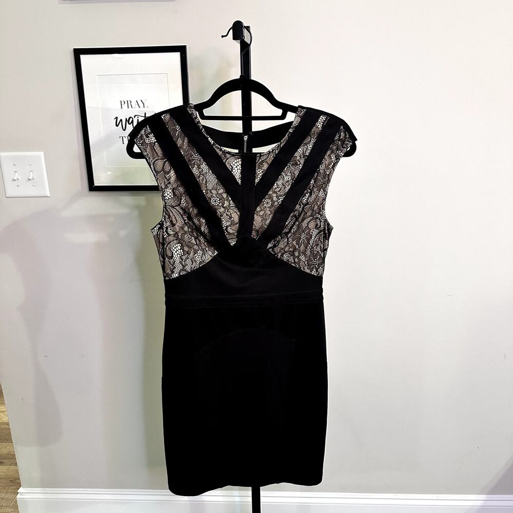 Bebe Women Size 6 Black Dress